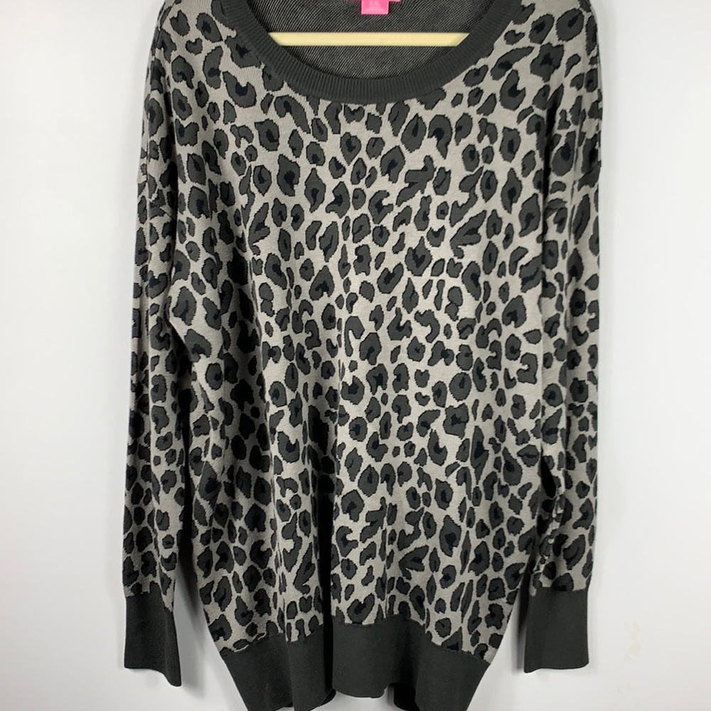 Isaac Mizrahi Super Soft Leopard Print Sweater - image 1